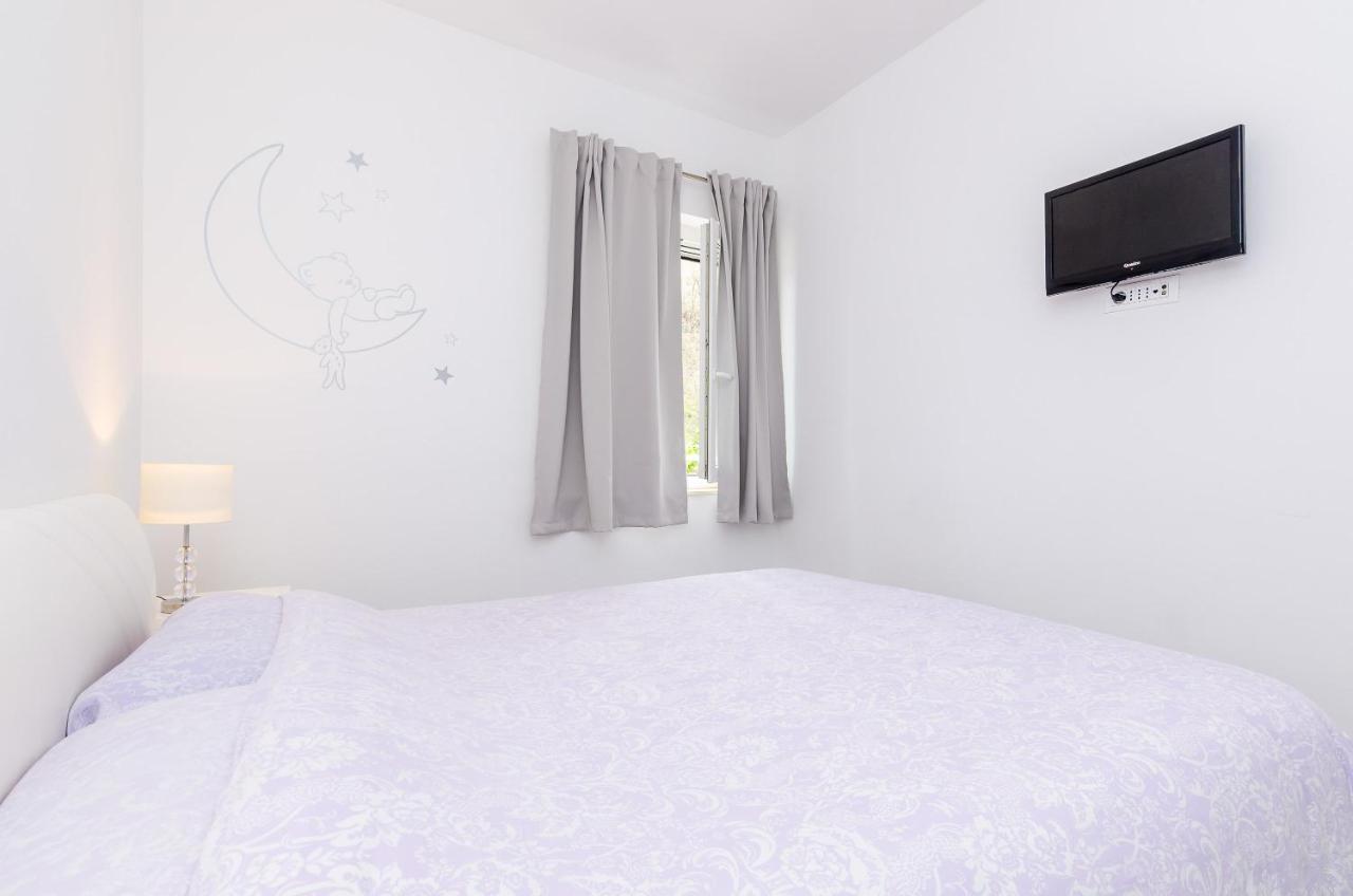 Apartment Lise Mokosica ดูบรอฟนิก ภายนอก รูปภาพ